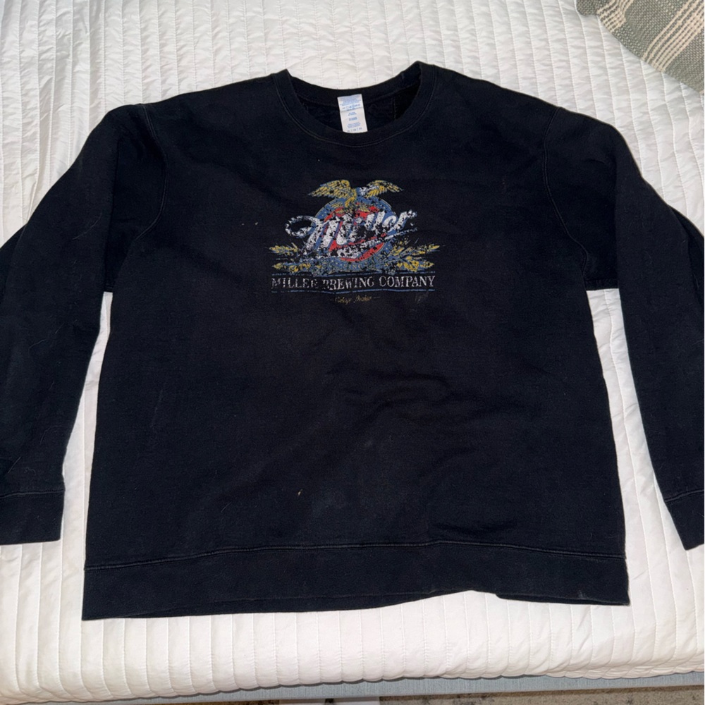 Men's Black Graphic Sweater